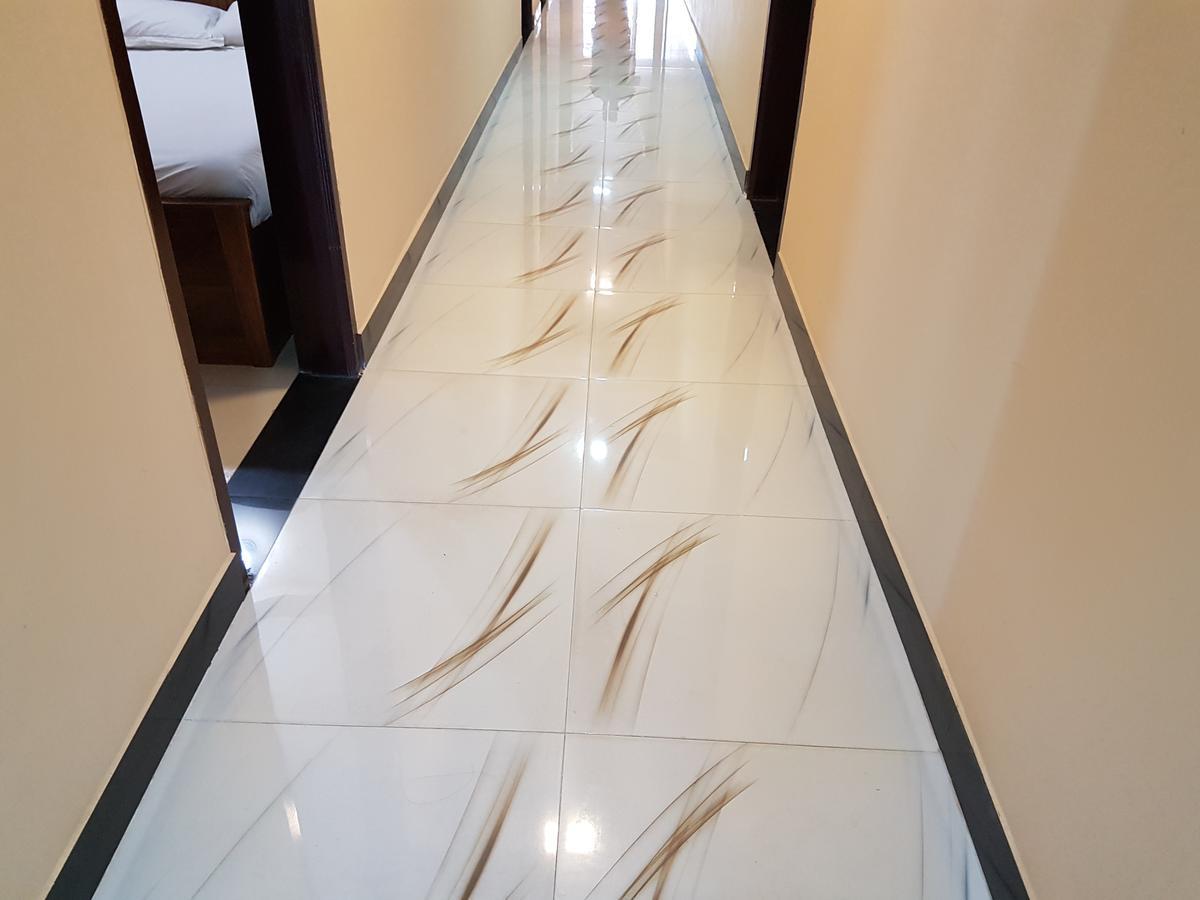 Hotel Diamond Park Dakhin Kattali Luaran gambar