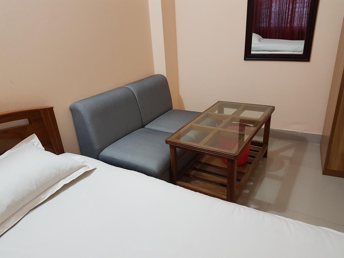 Hotel Diamond Park Dakhin Kattali Luaran gambar
