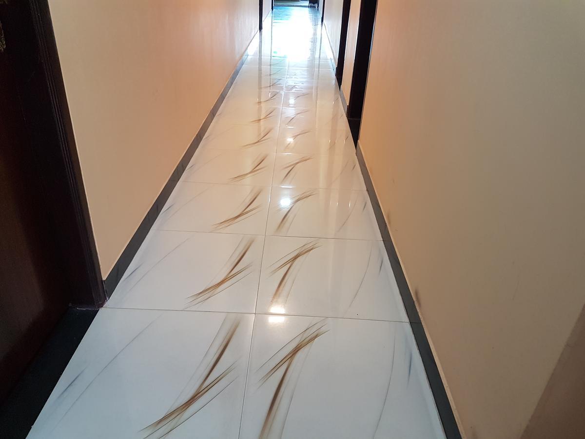 Hotel Diamond Park Dakhin Kattali Luaran gambar